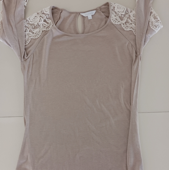 Charming Charlie Lace Rose Embroidered Top Women's Size Small - Picture 4 of 12